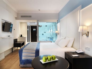 Deluxe Room with Inland View