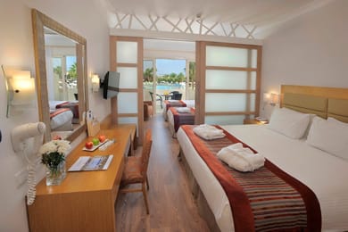 Family Junior Suite with Pool and Garden View