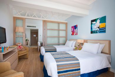 Family Junior Suite with Inland View