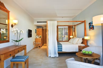 Fisherman Junior Suite with Private Pool