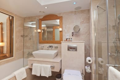 Fisherman Junior Suite with Inland View and Private Terrace