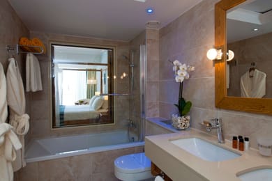 Fisherman Junior Suite with Inland View and Private Terrace