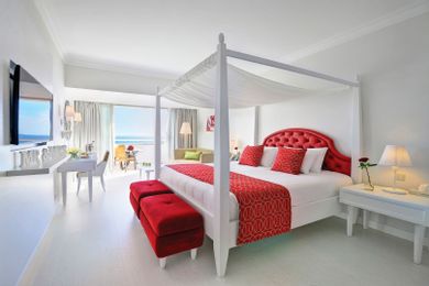 Whiterose Honeymoon Suite Sea View