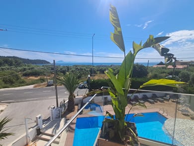 SEAVIEW APARTMENT