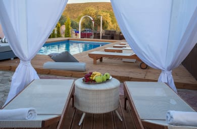 Kapahi Sea View Apartments & Suites - Image 2