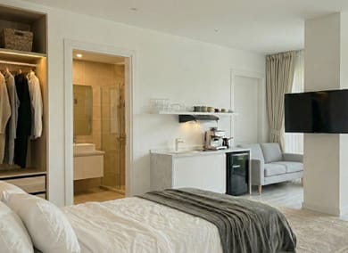 Kapahi Suites Apartments - Image 3
