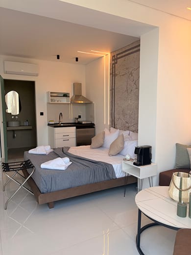 Kapahi Suites Apartments - Image 7