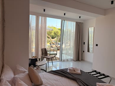 Kapahi Suites Apartments - Image 3