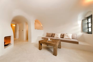 Premium Loft with Pool Access & Caldera View