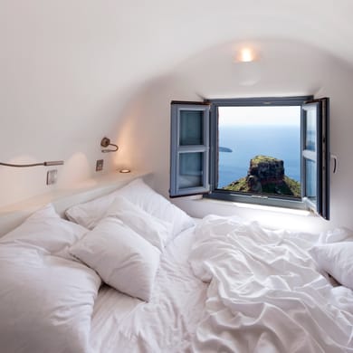 Premium Loft with Pool Access & Caldera View