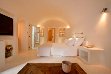 Premium Spa Room with Indoor Hot Tub & Caldera View
