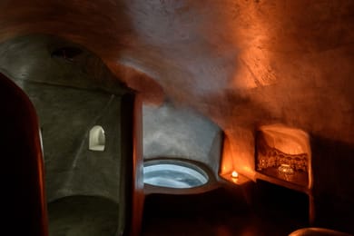 Suite with Indoor & Outdoor Hot Tub & Terrace with Caldera View