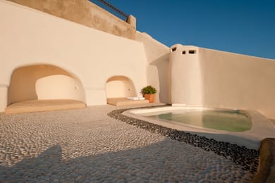 Kapari Up & High with Outdoor Hot Tub & Panoramic Caldera View