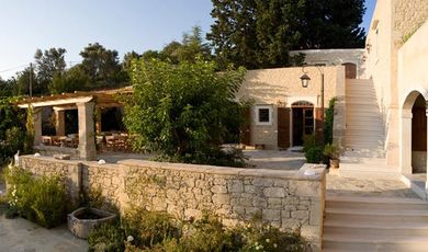 Kapsaliana Village Hotel - Image 6