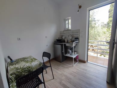 Karavaki Apartments Zakynthos - Image 2