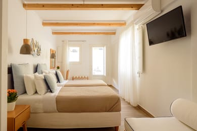 Economy Triple Room with Terrace