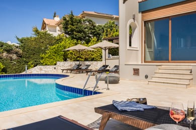 Villa Karmaniolos