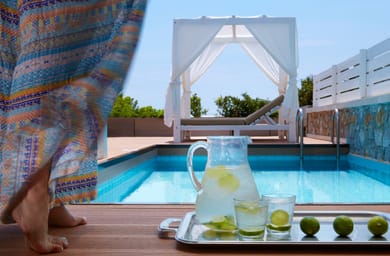 Deluxe Suite with Private Pool