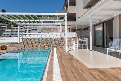 Master Suite with Private Pool Sea View