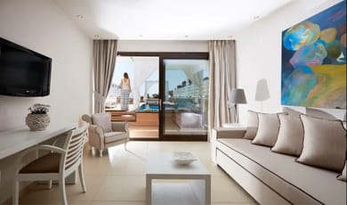 Suite with Private Pool