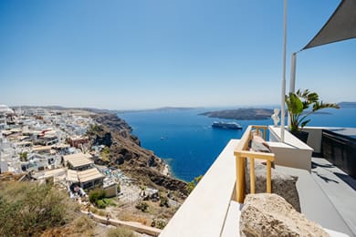Kastro Suites Fira Santorini - Image 5