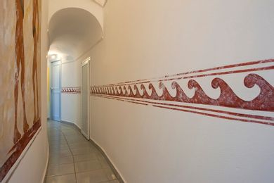 Katerina's Castle - Caldera Cave Hotel - Image 2