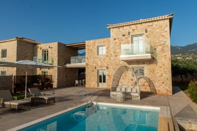 Villa IΙI with Private Pool