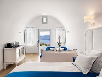 Honeymoon Suite  With plunge pool