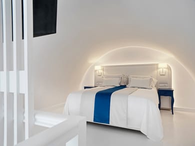 Katikies Suite with open air jetted tub