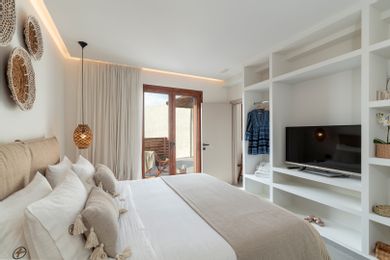 Giorgio Deluxe Studio