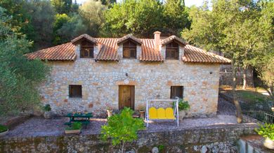 Kefalonian Kastro 4 Residence
