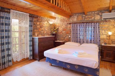 Kefalonian Luxury Villas - Image 4