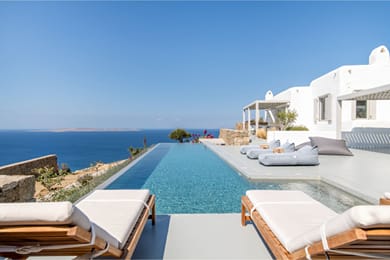 5 Bedrooms I Aerinia I Tourlos