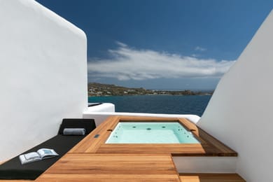 5 Bedroom | Andromeda | Psarou