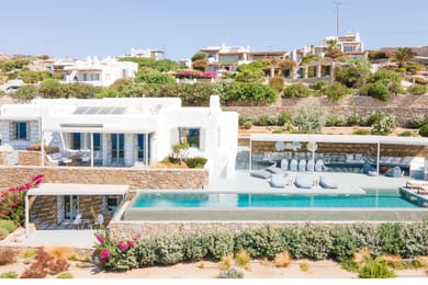 6 Bedrooms I Chrisida I Elia