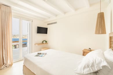 8 Bedroom | Delia | Kanalia