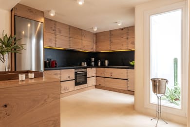 8 Bedroom | Delia | Kanalia