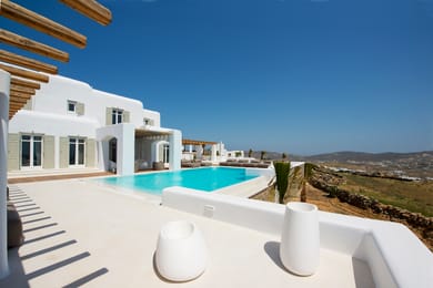 7 Bedrooms | Ethilla II | Tourlos