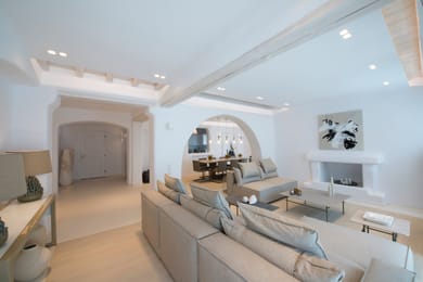 8 Bedroom | Ethilla I | Tourlos