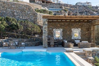 5 Bedrooms I Filenia I Aleomandra