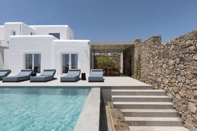 5 Bedrooms I Galazia I Kalafatis