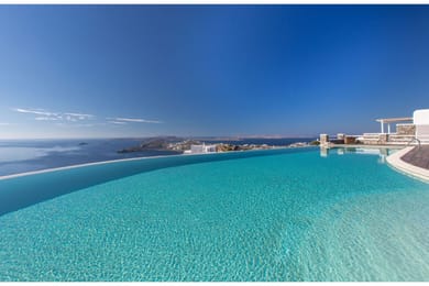 9 Bedrooms | Irofili | Agios Lazaros