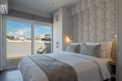 12 Keys Athens Apartments - Image 2