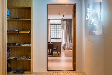 Kin Athens - Image 6