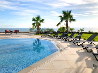 King Maron Beach Hotel & Spa - Image 2
