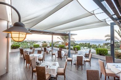 Kipriotis Panorama Hotel & Suites - Image 4