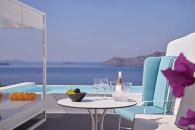 Honeymoon Suite with Pool