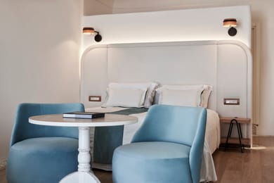 Honeymoon Suite with Pool