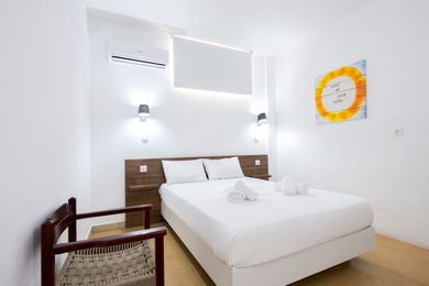 Semi Basement - No Balcony