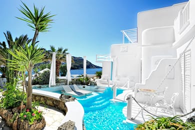 Two Bedroom Suite with Sea View & Pool
